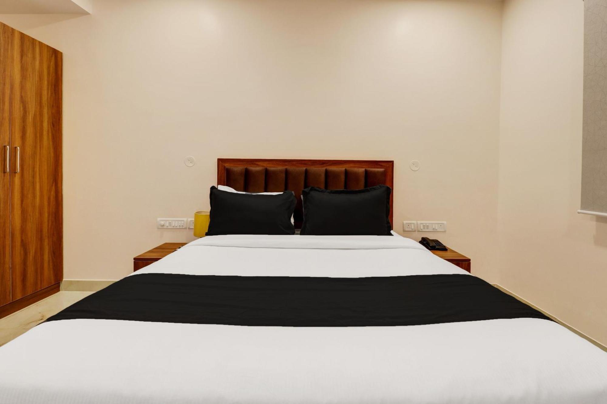 Super Townhouse Arekere Near Mithai Mahal Bangalore Extérieur photo